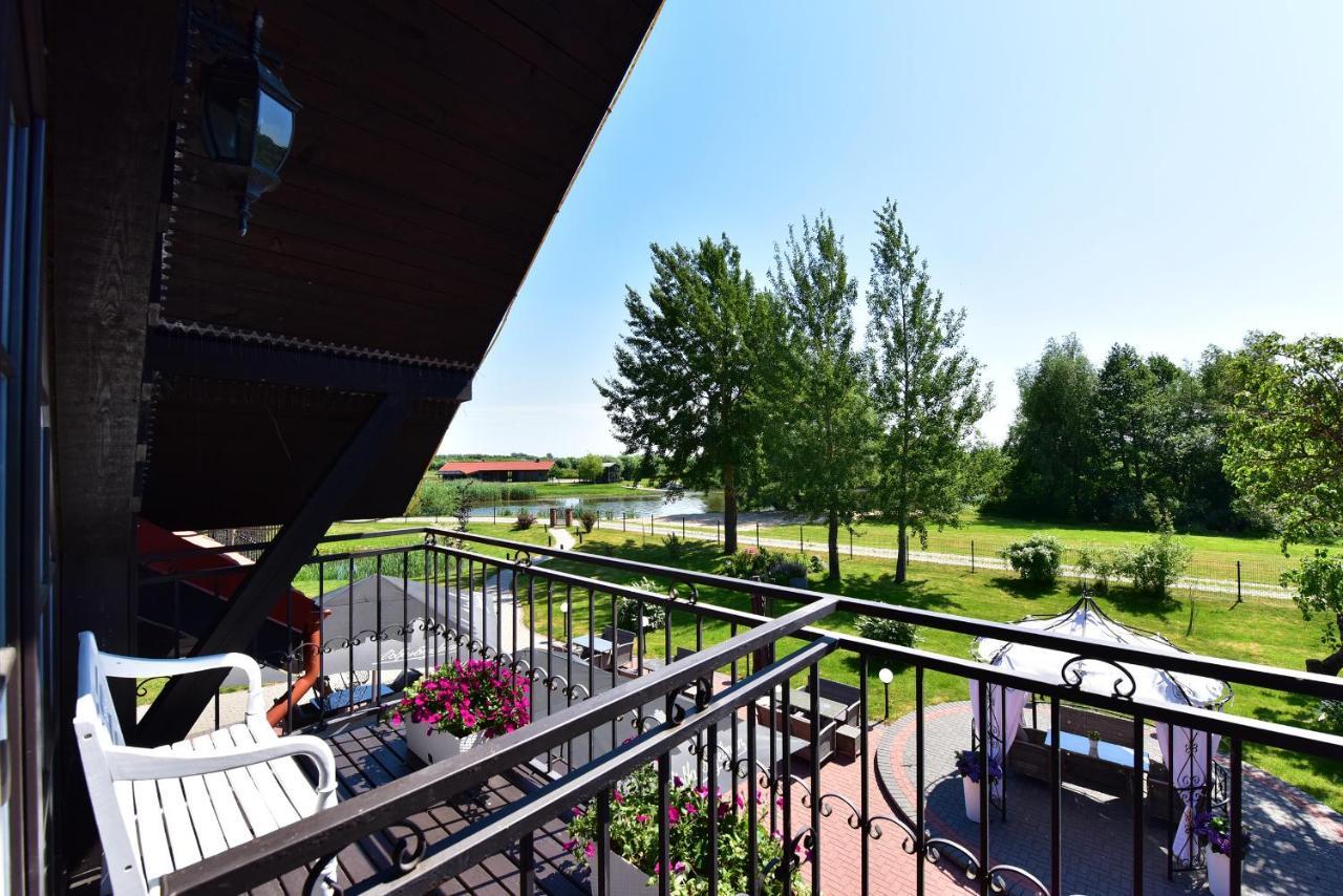 Rusne Villa Eksteriør billede