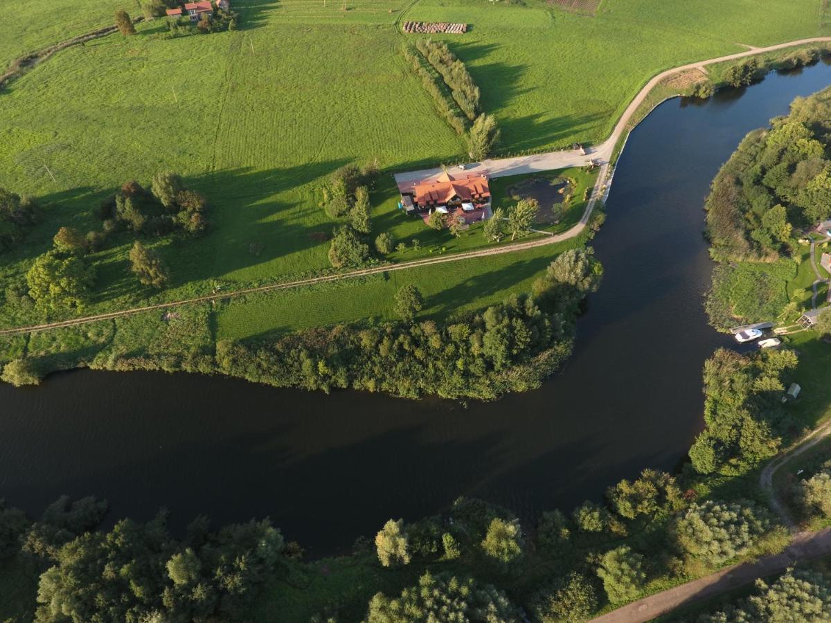 Rusne Villa Eksteriør billede